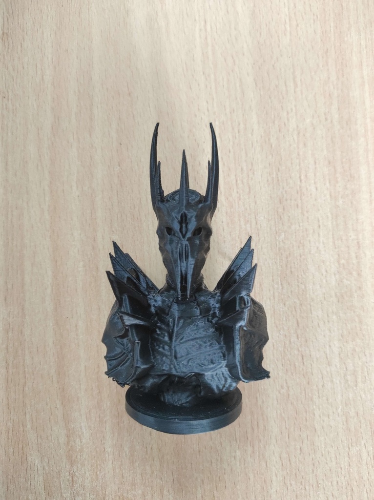 Buste de Sauron