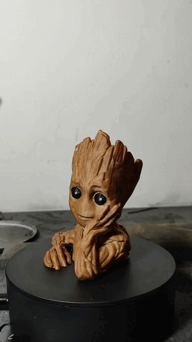 Groot	​